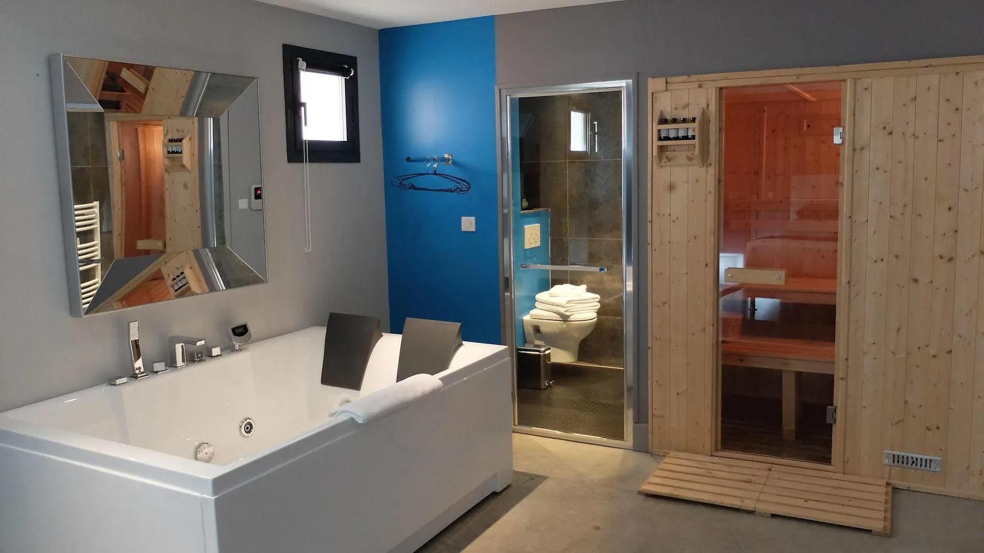 Be Loft B&B Pool & Spa Avignone