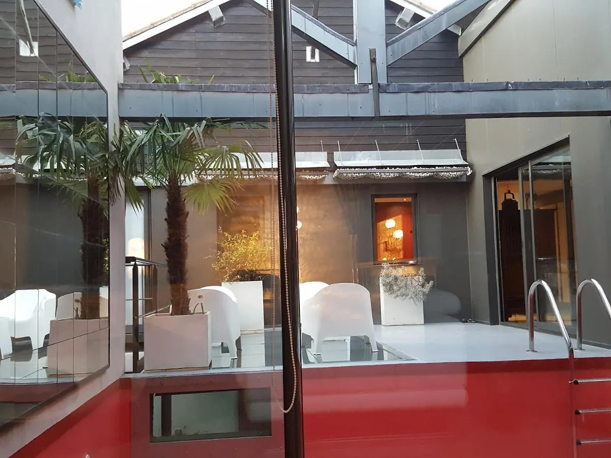 Be Loft B&B Pool & Spa Avignone Bed & Breakfast