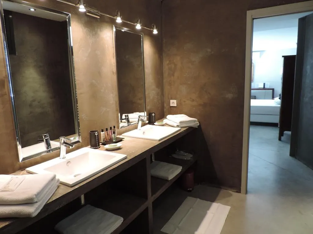 Be Loft B&B Pool & Spa Avignon Bed & Breakfast