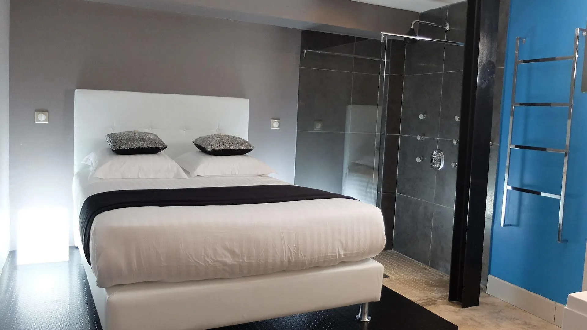 ** Bed & Breakfast Be Loft B&B Pool & Spa Avignon France